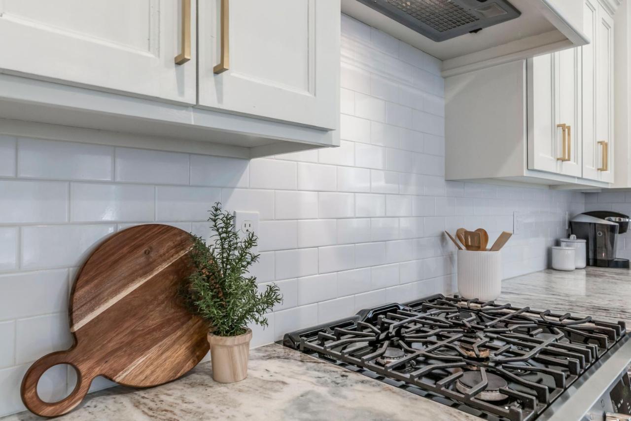 Charming Cottage Built In 2019 Lafayette Exteriör bild
